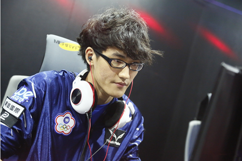 包含Karsa新星绝杀表现惊艳，曼联未来可期！的词条